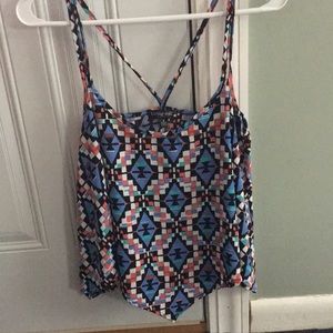 Multi-colored strapping tank